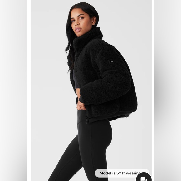 ALO Yoga Jackets & Blazers - ALO Yoga Black Sherpa Puffer Jacket